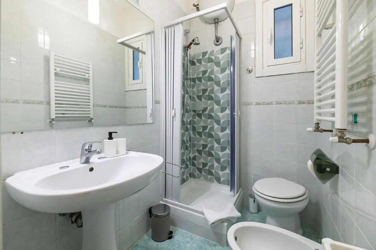 Delightful Tourist Apartment Rome