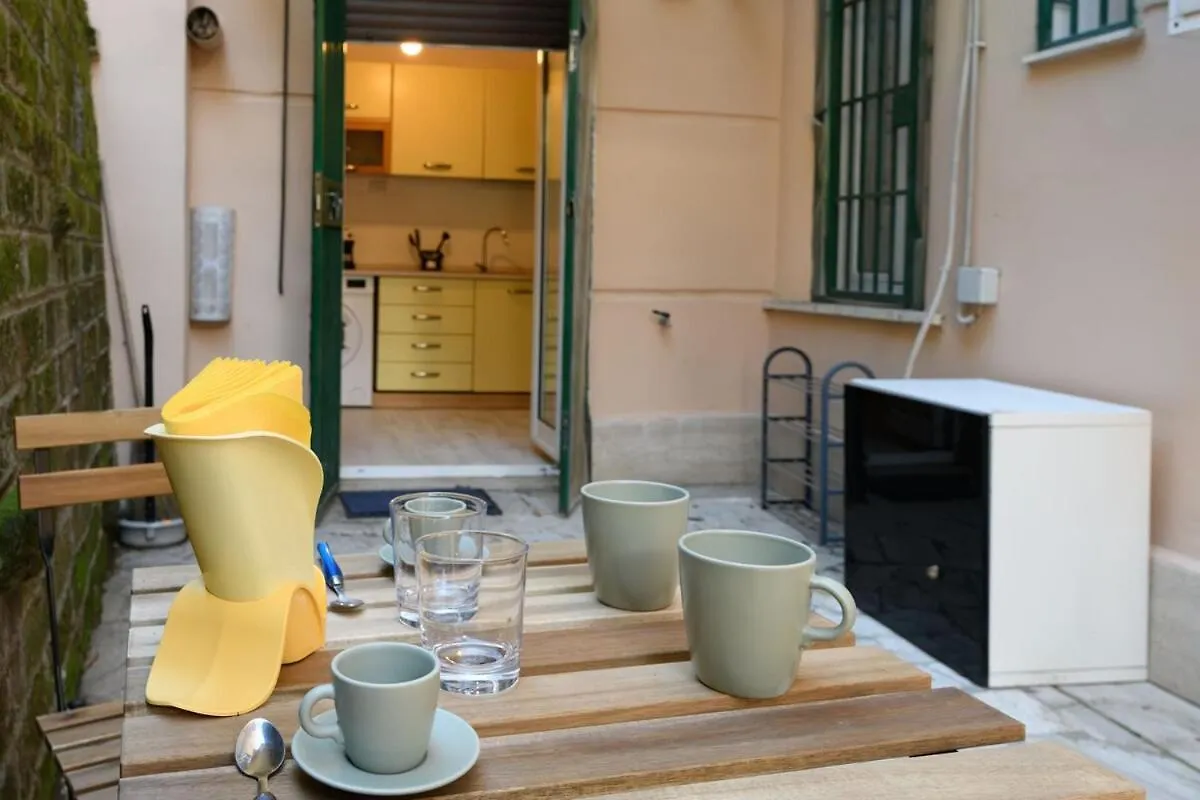 Delightful Tourist Apartment Rome